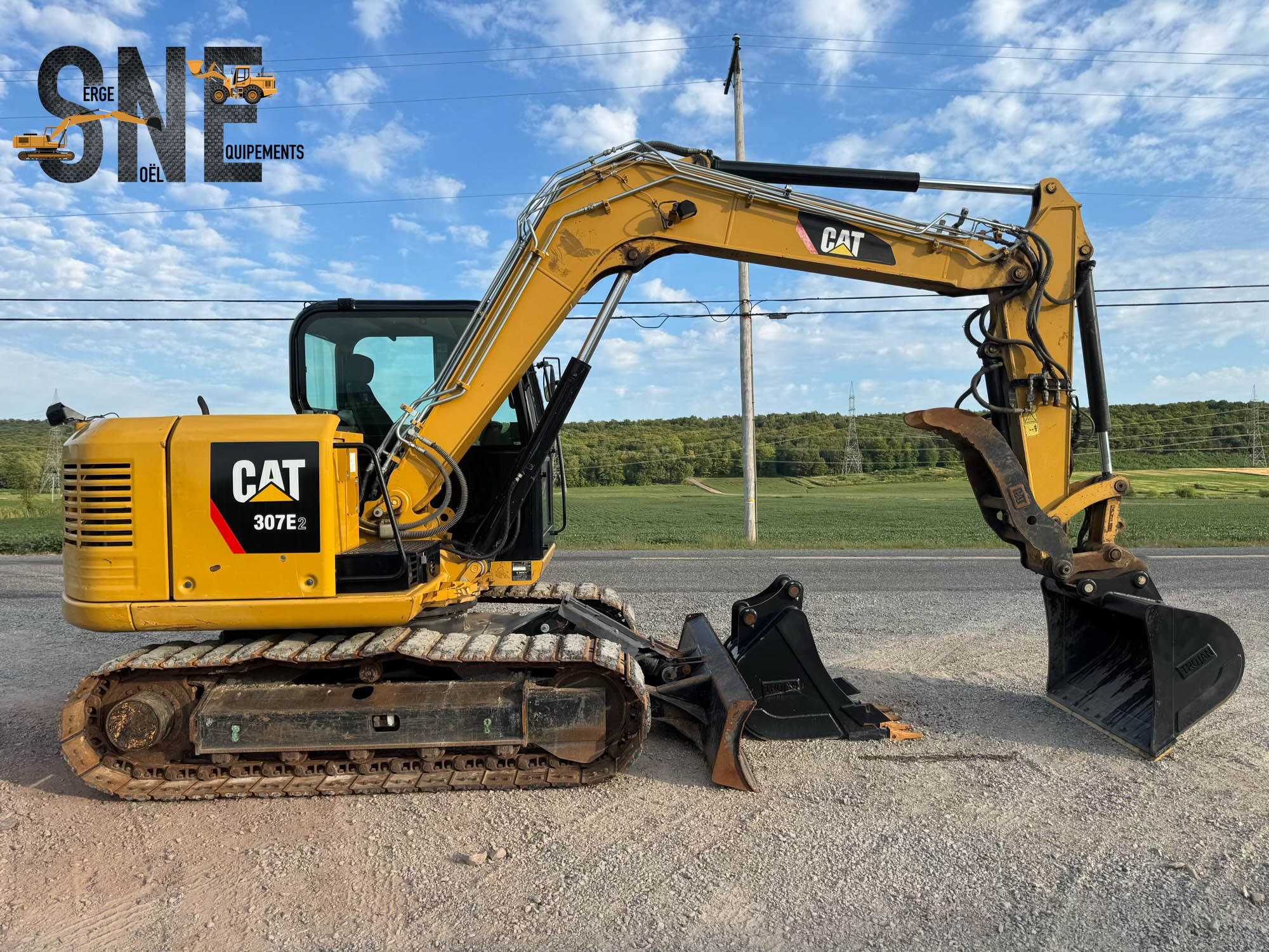 Caterpillar 307E2 #1020_8014.jpg