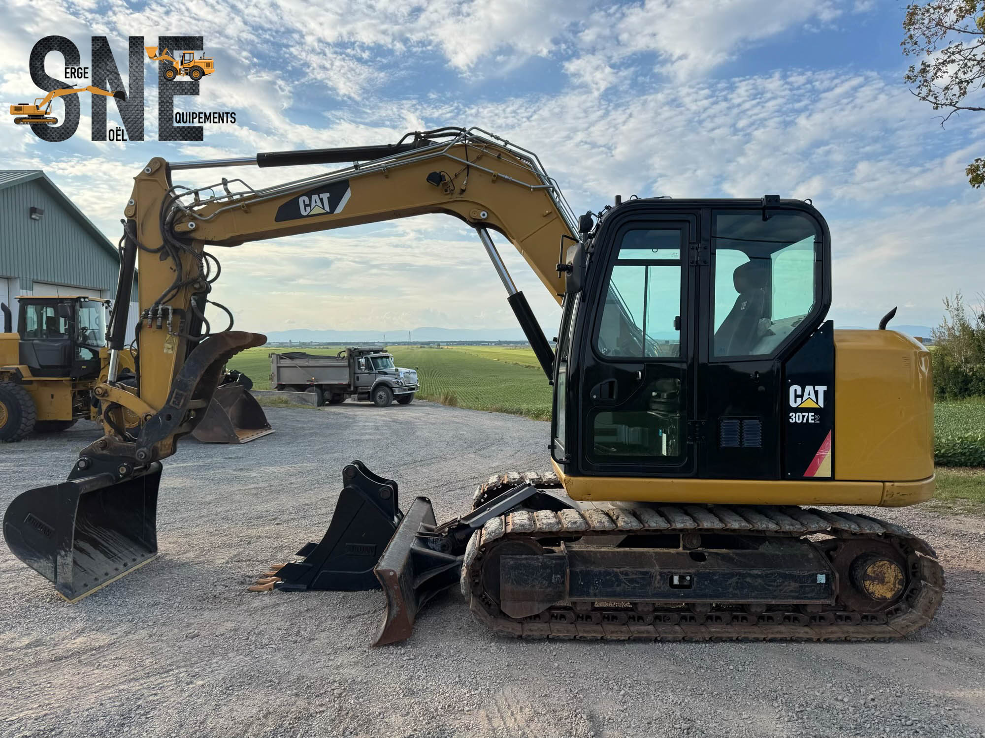Caterpillar 307E2 #1020_8010.jpg