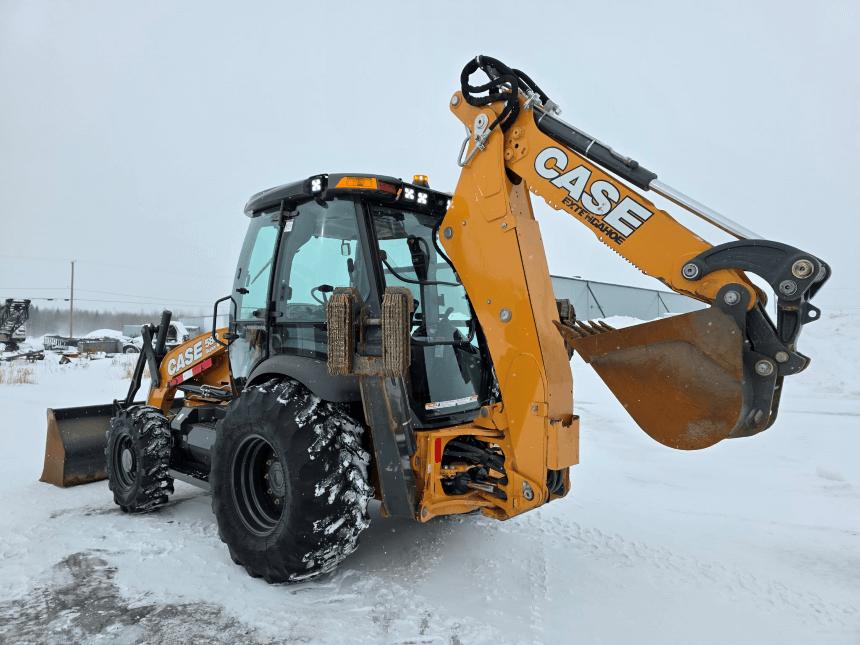 Case 580SN WT Extendahoe – rear.png