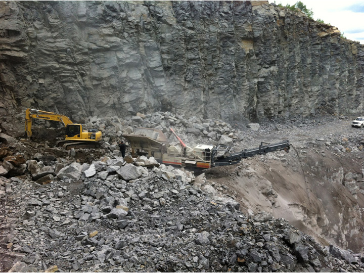 Machinerie Lourde Heavy Equipment