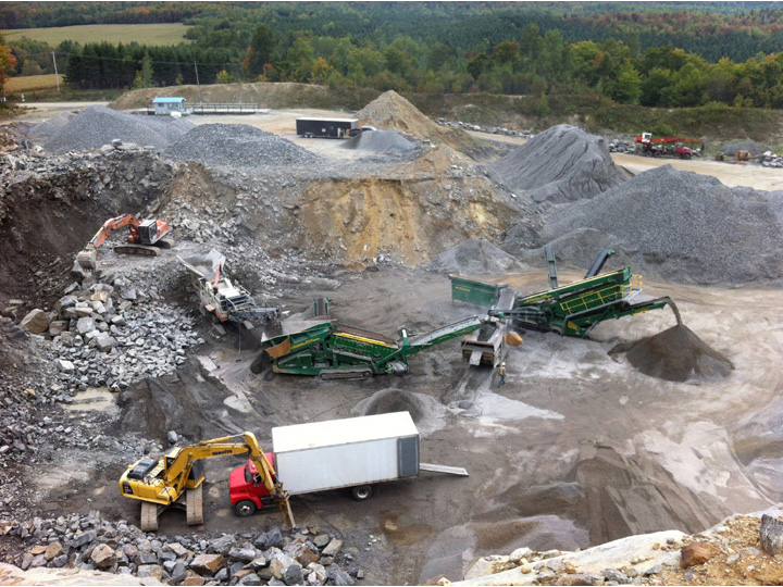 Machinerie Lourde Heavy Equipment