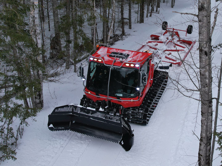 PistenBully-3.jpg