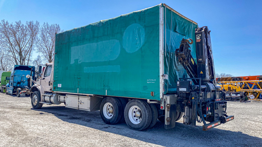 FREIGHTLINER M2 112 CURTAIN SIDE BOX WITH CRANE
