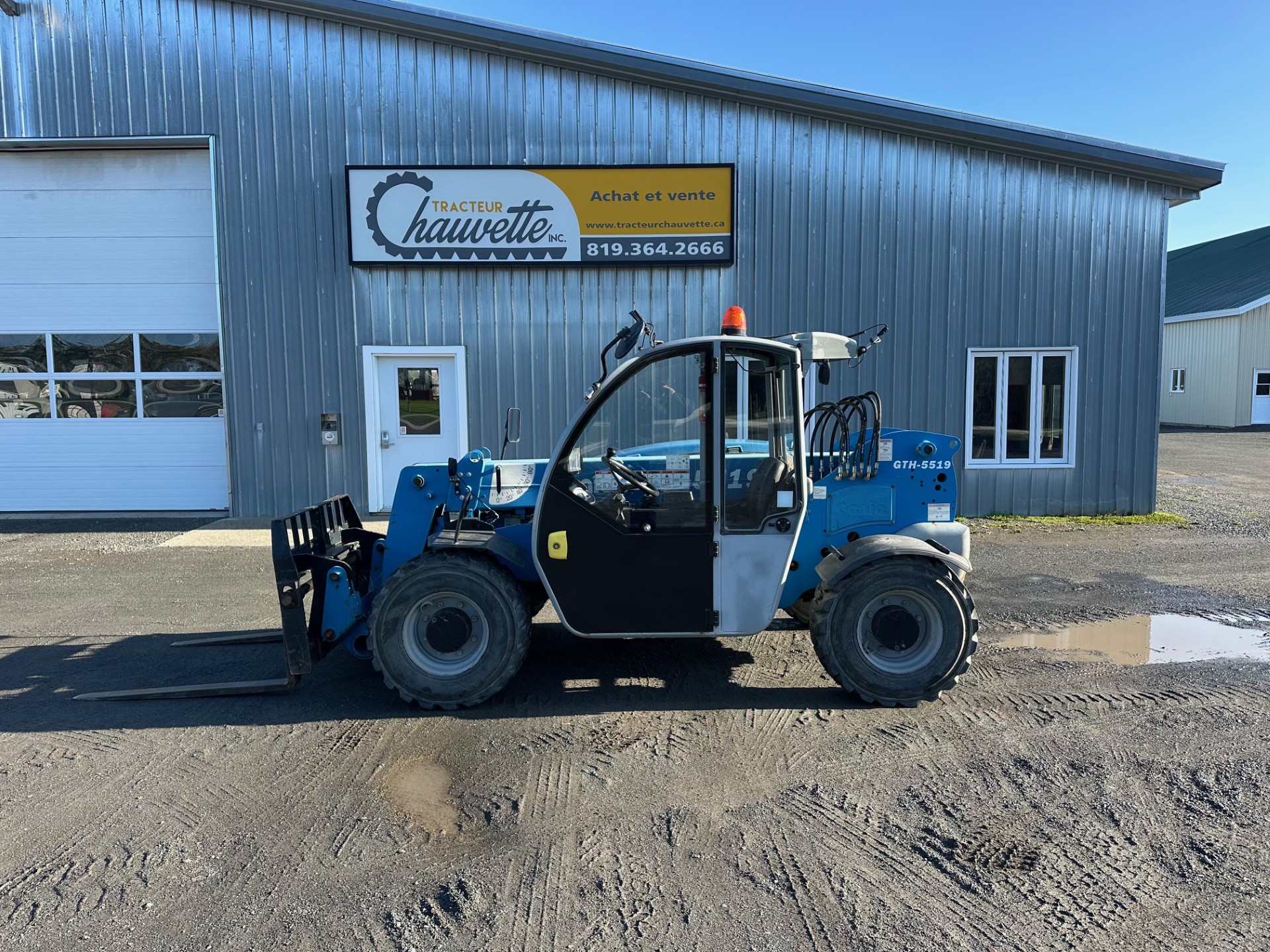 Genie GTH5519 2015 (1).jpg