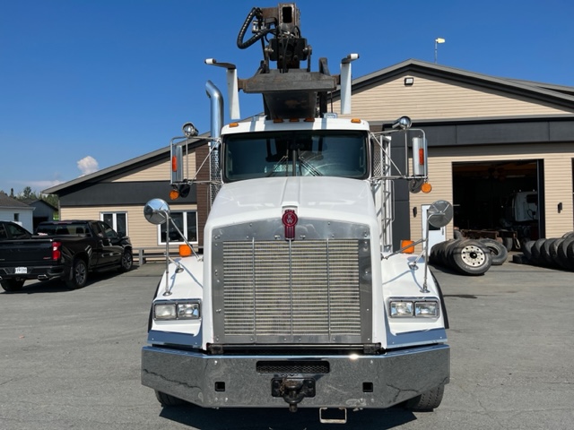 2010 - Kenworth T800 - Boom Truck 02.jpg