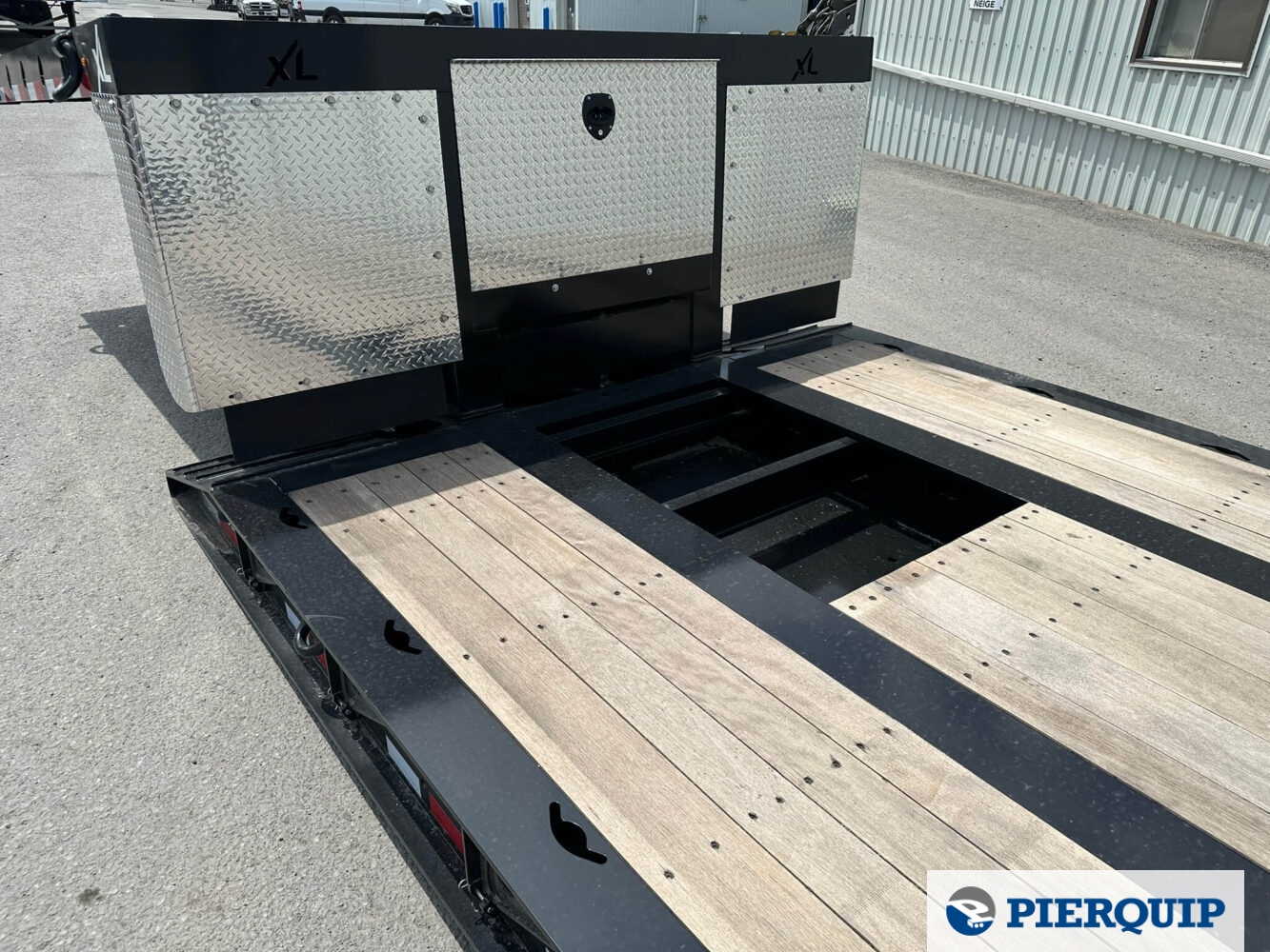 Pierquip_XL-Specialized_Float_80000-lbs_Mechanical-Detachable-Gooseneck_Tandem-9.jpeg