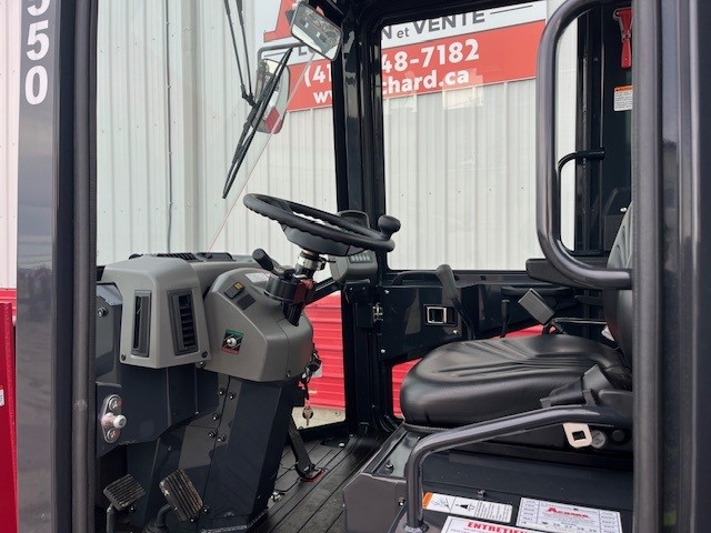 Yanmar V4-7 2024 #LO3550 Profil interieur interior.jpg