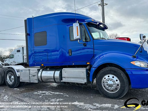 INTERNATIONAL PROSTAR HIGHWAY / SLEEPER TRUCK /  TRACTOR