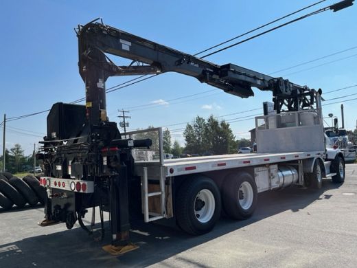 2010 - Kenworth T800 - Boom Truck 05.jpg