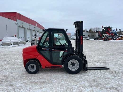 Manitou MSI35 CE5286 profil droite right side.jpg