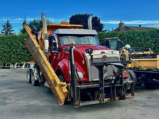 Kenworth T880 paccar 2017.jpg