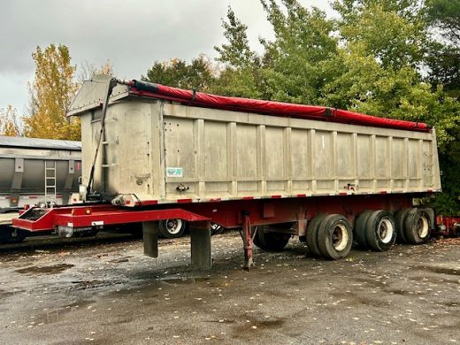 Rouville 1989 King 3 essieux.jpg